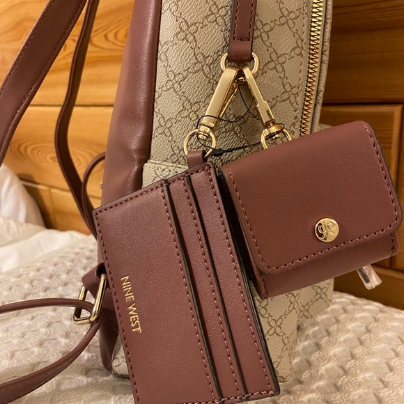 NWT NINE WEST medium Dome Logo Backpack - Picture 8 of 12